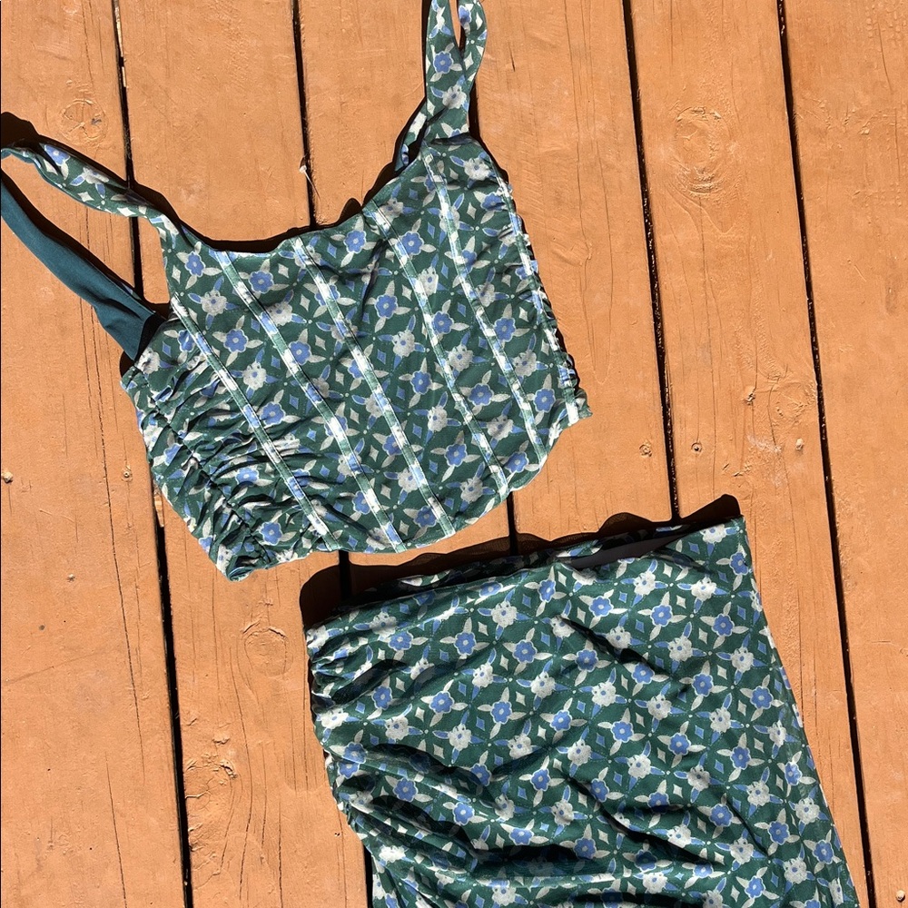 FP Green & Blue Mesh Floral Set